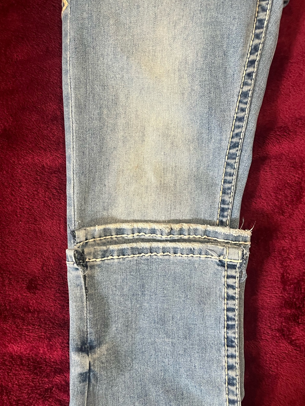Men’s Light Blue Straight Leg Jeans - Picture 11 of 11